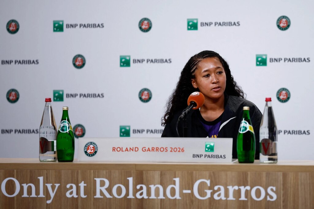 Naomi Osaka reacts to the conditions at Roland Garros as Jannik Sinner struggles badly