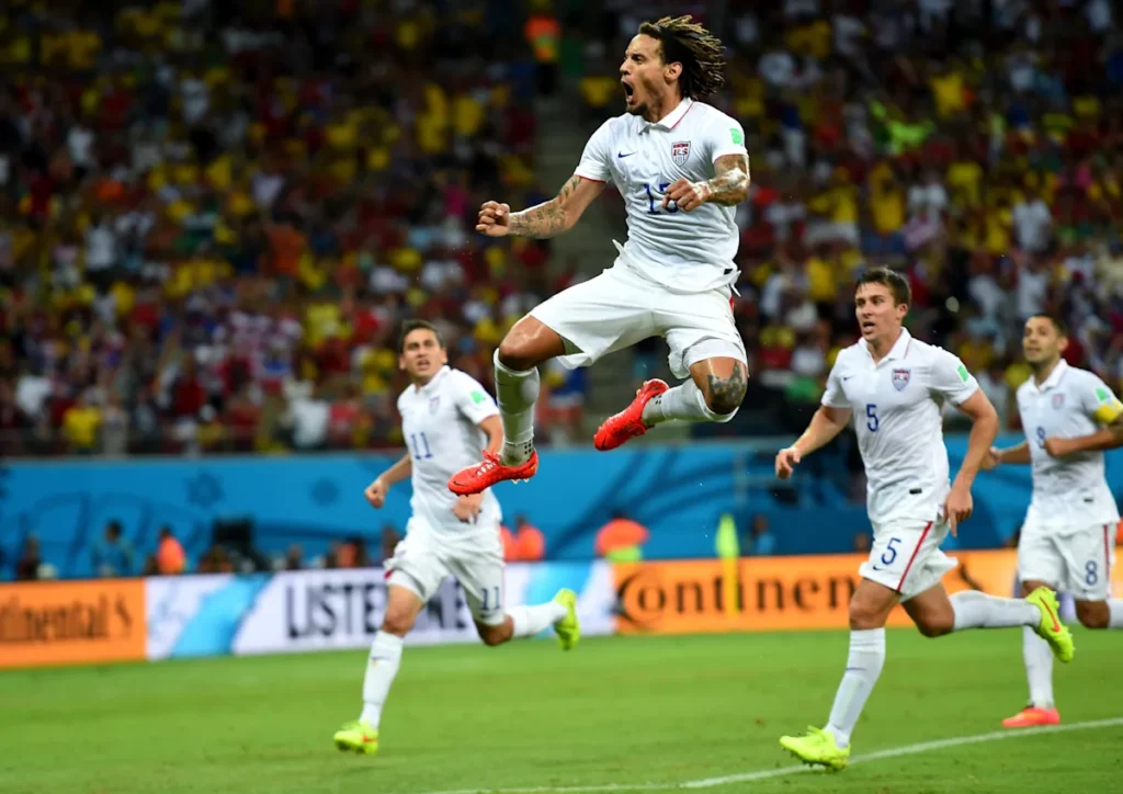 7 days to the World Cup: USMNT's Jermaine Jones hits a rocket from outside the box vs. Portugal