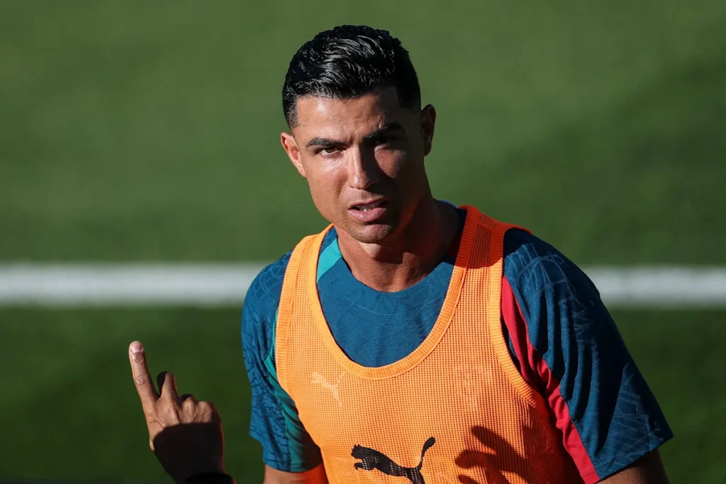 🥐 Breakfast FC: CR7 already on fire 🔥, Mbappé's best rapper pick 👀