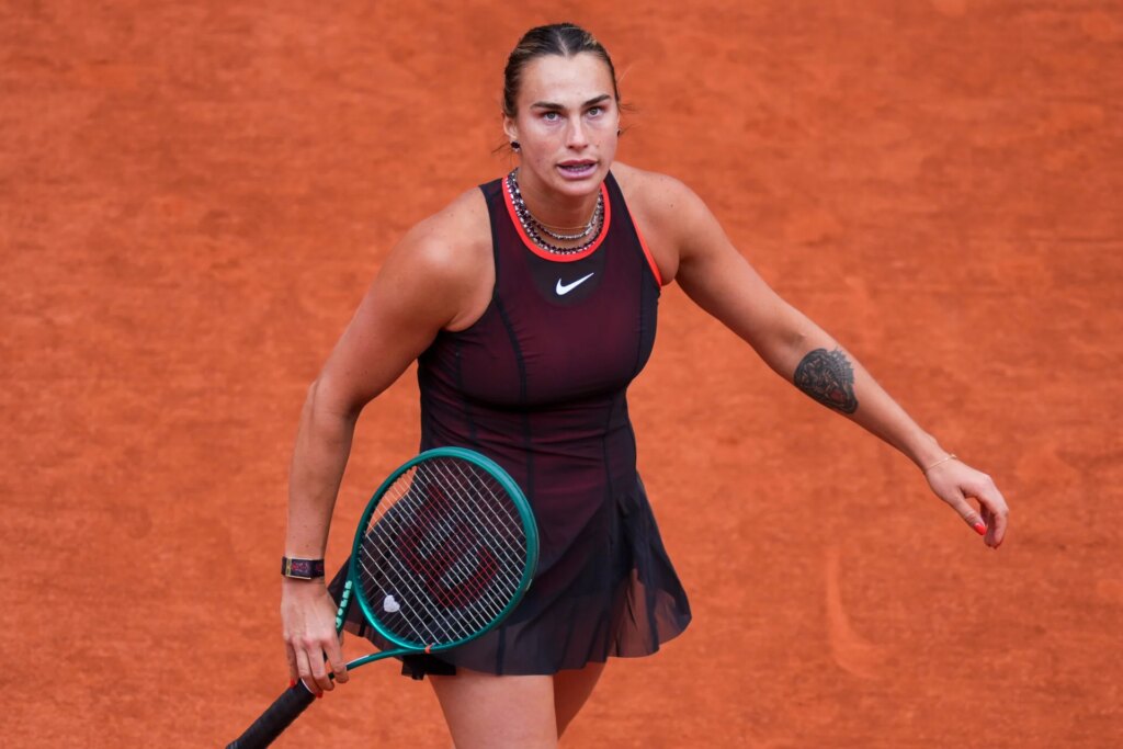 Coco Gauff's ex-coach really confused by what Aryna Sabalenka kept doing during her surprise defeat to Diana Shnaider