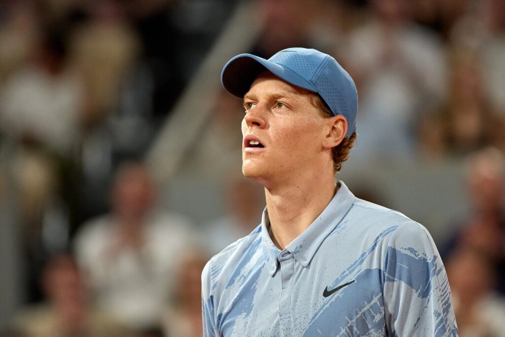 Greg Rusedski shares what he’s noticed about Jannik Sinner after watching him in practice just before Wimbledon starts Greg Rusedski shares what he's noticed about Jannik Sinner after watching him in practice just before Wimbledon starts