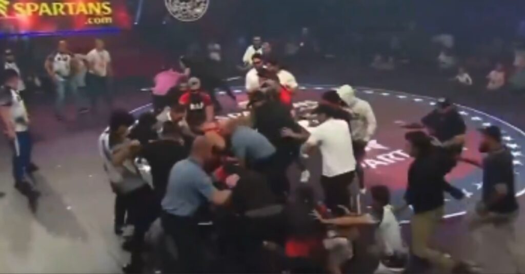 Khamzat Chimaev And Dillon Danis Explode Into Wild Brawl After Wrestling Match Khamzat Chimaev and Dillon Danis Explode into Wild Brawl After Wrestling Match - RAF 10 Highlights