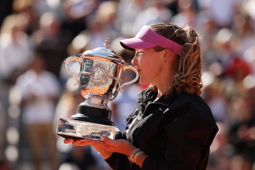 Mirra Andreeva matches one of Iga Swiatek's incredible records after winning the Roland Garros title