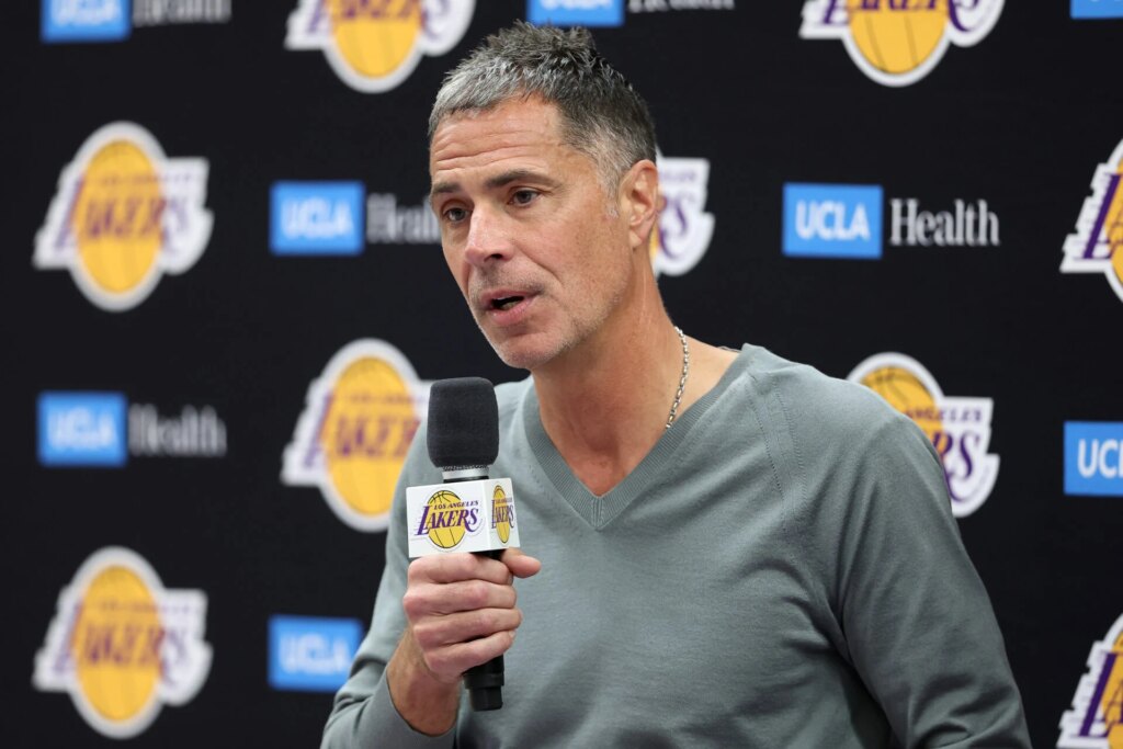 The Los Angeles Lakers have finally stopped pretending about their center problem The Los Angeles Lakers have finally stopped pretending about their center problem