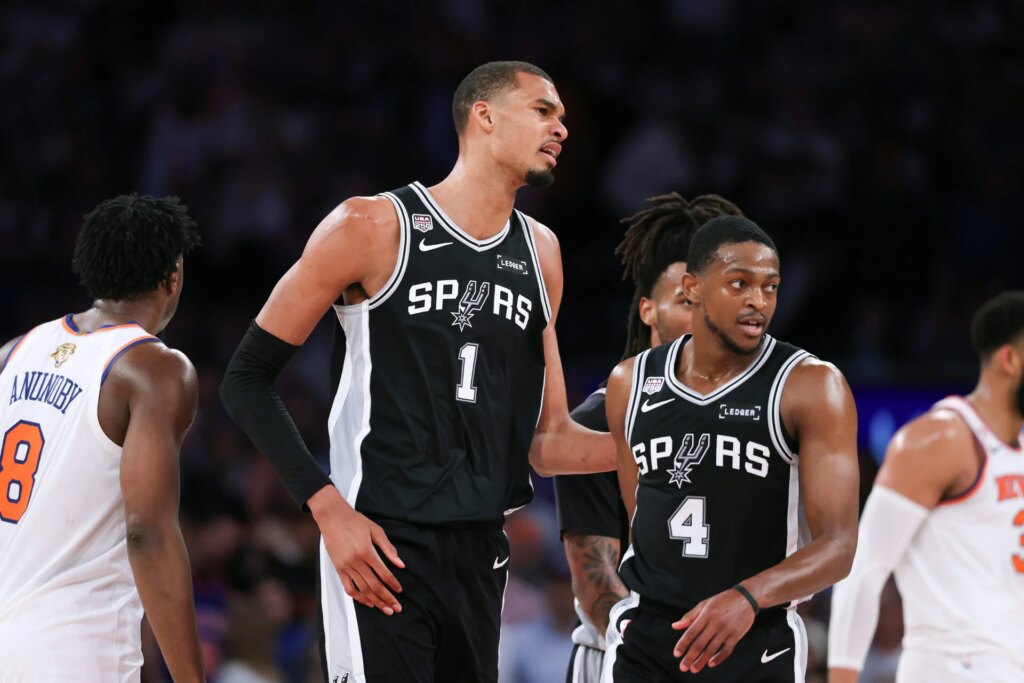 The Spurs are backing De’Aaron Fox, but his performance in the finals is raising plenty of questions The Spurs are backing De'Aaron Fox, but his performance in the finals is raising plenty of questions