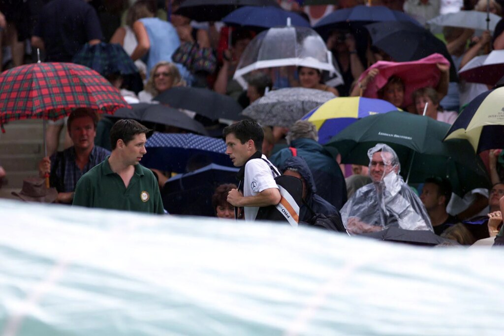 Tim Henman shares what really happened with the rain delays at Wimbledon in 2001