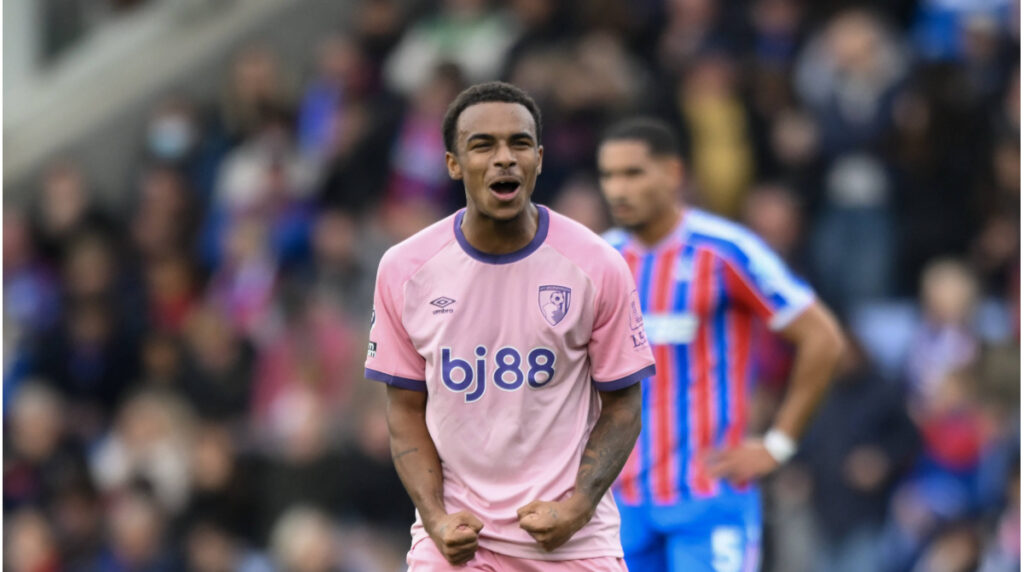 Transfer news LIVE: Bayern join Kroupi race, Newcastle want Betis star Transfer news LIVE: Bayern join Kroupi race, Newcastle want Betis star