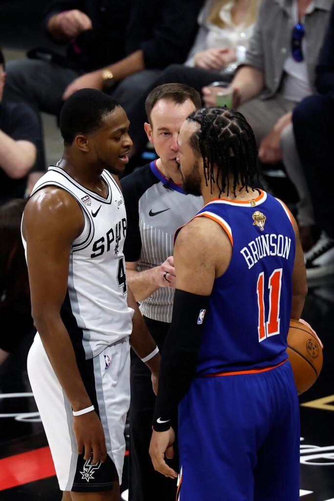 Victor Wembanyama defends De’Aaron Fox before Game 3 as Spurs bench calls grow louder Victor Wembanyama defends De'Aaron Fox before Game 3 as Spurs bench calls grow louder