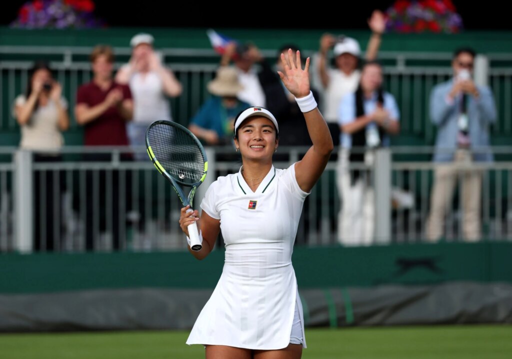 Alex Eala left really surprised by her fans during her first round match at Wimbledon Alex Eala left really surprised by her fans during her first round match at Wimbledon