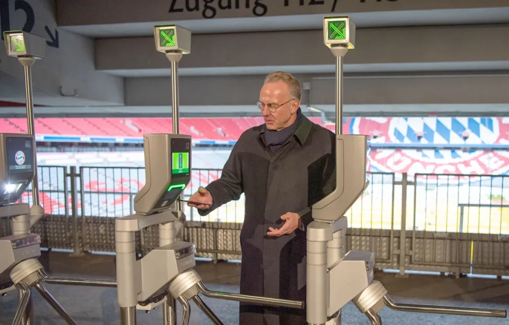 Bayern Munich CEO Jan-Christian Dreesen explains rationale for digital only ticket switch Bayern Munich CEO Jan-Christian Dreesen explains rationale for digital only ticket switch