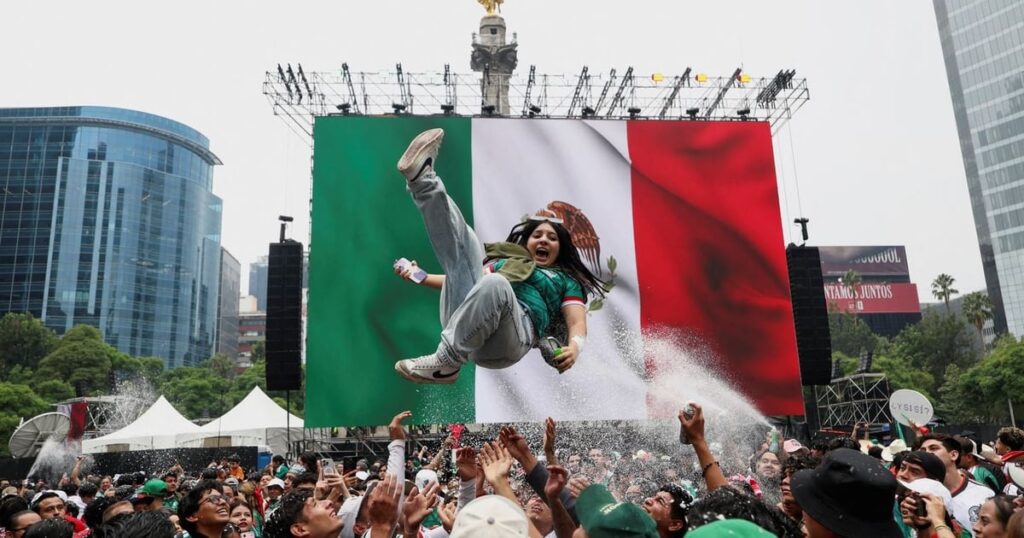 England attempt to spoil Mexico’s World Cup party in Azteca cauldron: Live updates and weather latest England attempt to spoil Mexico’s World Cup party in Azteca cauldron: Live updates and weather latest