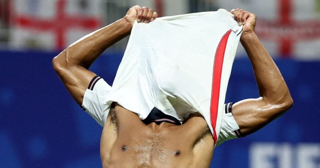 England vs DR Congo live updates: Kane goal levels score in World Cup knockout clash