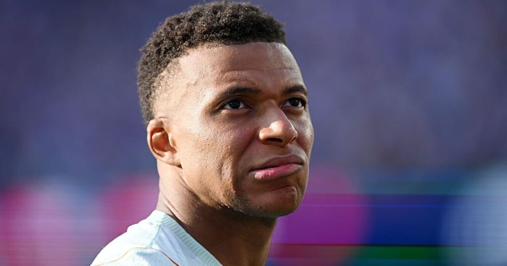 France brush Morocco aside at World Cup — but Mbappe injury scare raises concern: Live updates France brush Morocco aside at World Cup — but Mbappe injury scare raises concern: Live updates