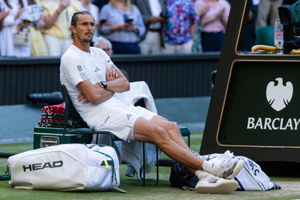 Martina Navratilova identifies the big mistake Alexander Zverev made in the Wimbledon final Martina Navratilova identifies the big mistake Alexander Zverev made in the Wimbledon final