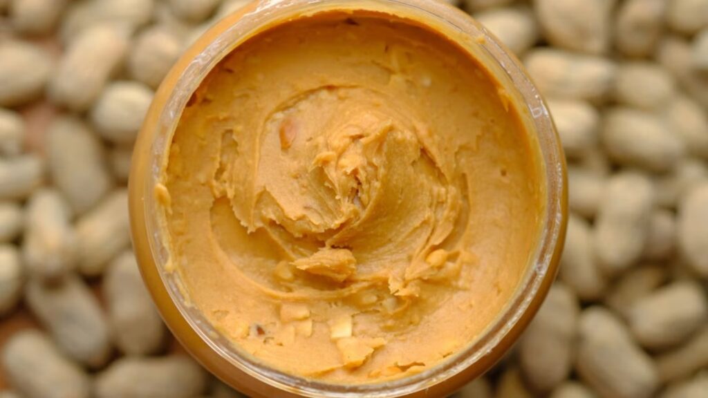 Museum covers its floor in enough peanut butter to make 15,000 sandwiches to honor late artist peanut butter