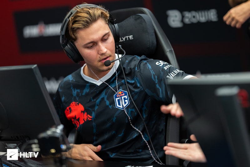 Spirit survive OG scare to close day three of BLAST Bounty Spirit survive OG scare to close day three of BLAST Bounty