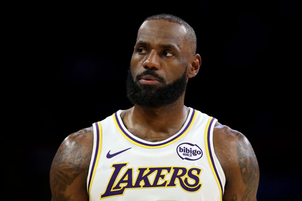 Where would 41-year-old LeBron James rank among Miami Heat's greatest free agent signings