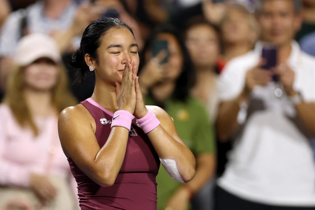 Alex Eala tipped to bring 'so many young kids' to tennis and have major impact on the sport