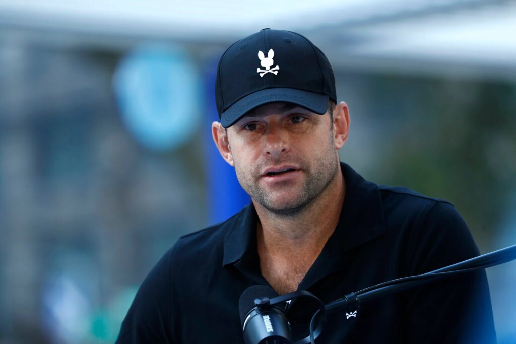 Andy Roddick predicts how many American men have a realistic shot at winning the US Open Andy Roddick predicts how many American men have a realistic shot at winning the US Open