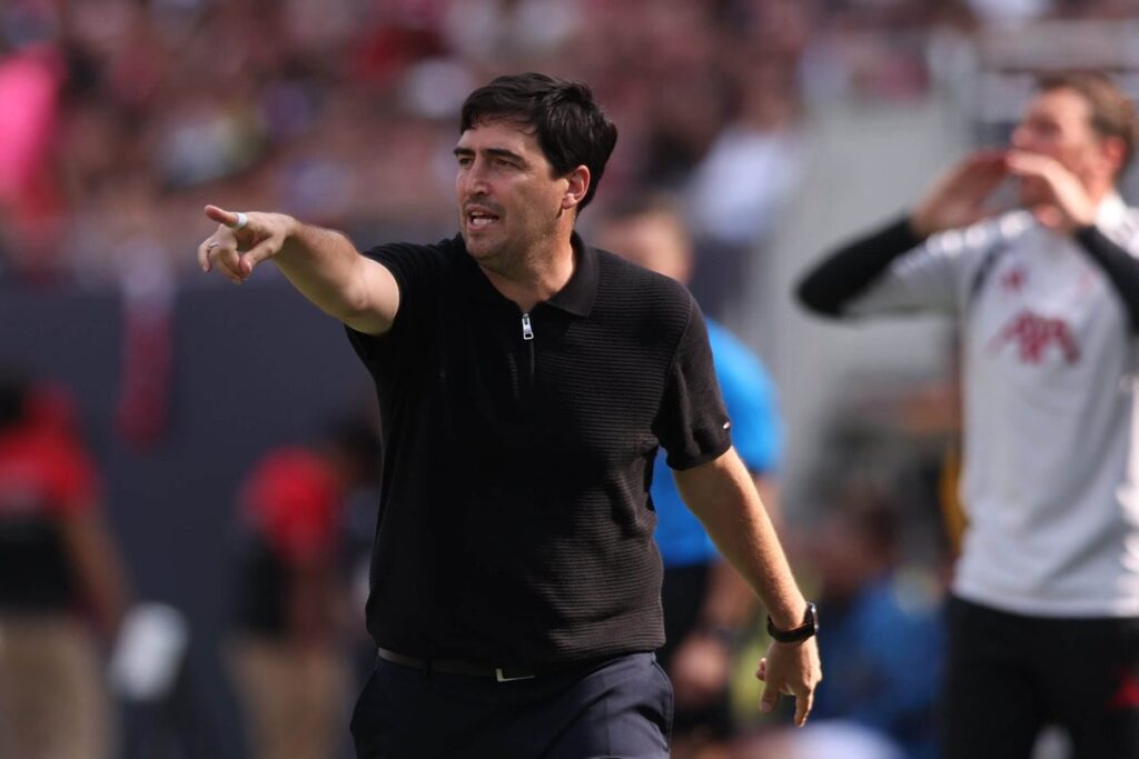 Iraola’s Liverpool tactics: ‘Vertical’ attacks, high press, areas to improve
