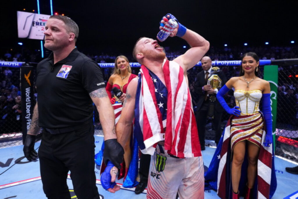 Justin Gaethje reveals his double hand injury will keep him out until 2027