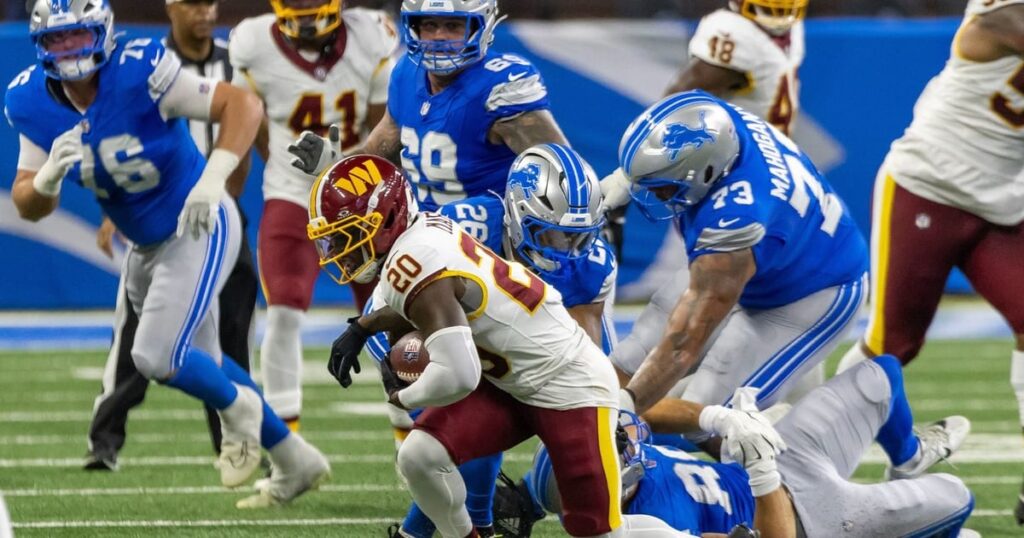 NFL preseason live scores, updates: Latest on Lions-Commanders, Browns-Bills delayed; more on today's games