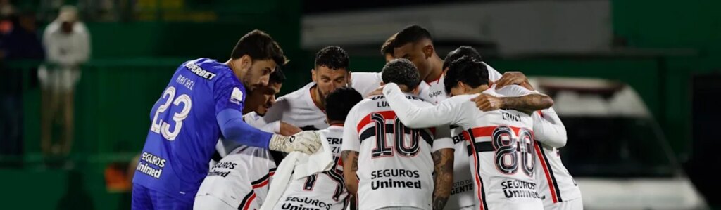 On the road, São Paulo suffer setback to Chapecoense in the Brasileiro