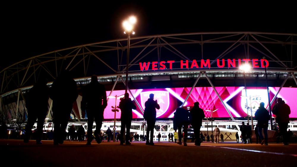 “The London Stadium made West Ham worse defensively. It’s an optical illusion and doesn’t have the ‘smell’ of football” Tony Gale on why his old side struggles on home soil The London Stadium