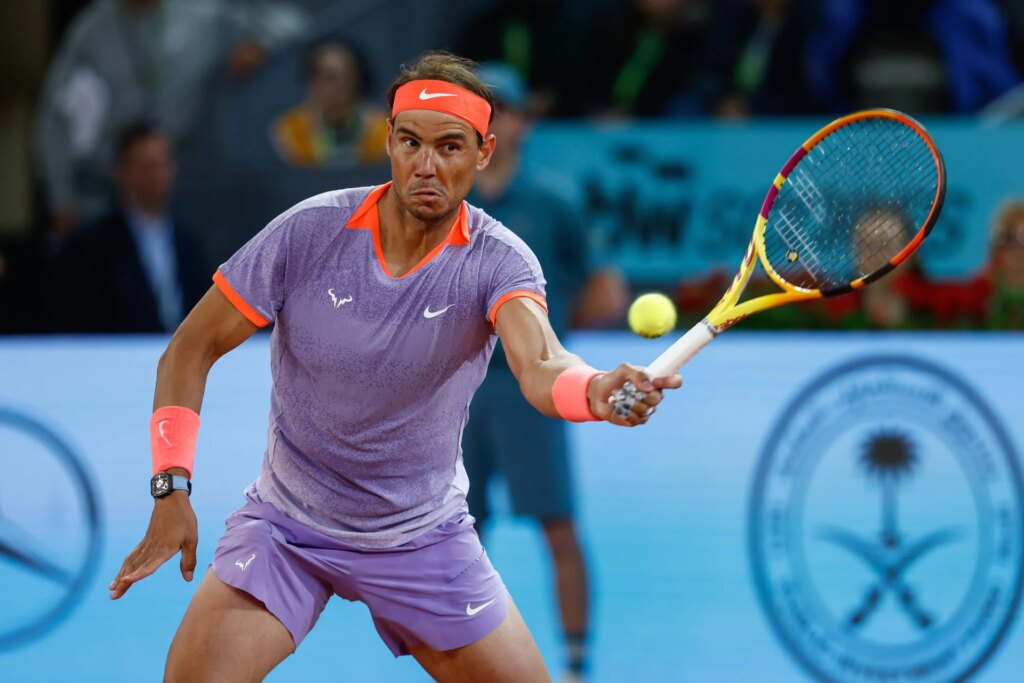 What would have happened to Rafael Nadal’s tennis career if he was right-handed, according to John Isner What would have happened to Rafael Nadal's tennis career if he was right-handed, according to John Isner