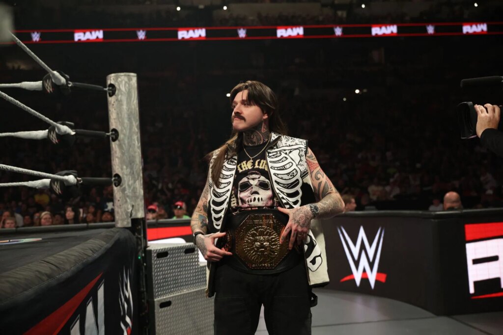 Monday Night RAW - Source: Getty