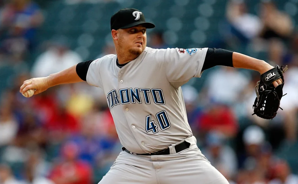 Former Blue Jays pitcher Brian Wolfe dies at 45