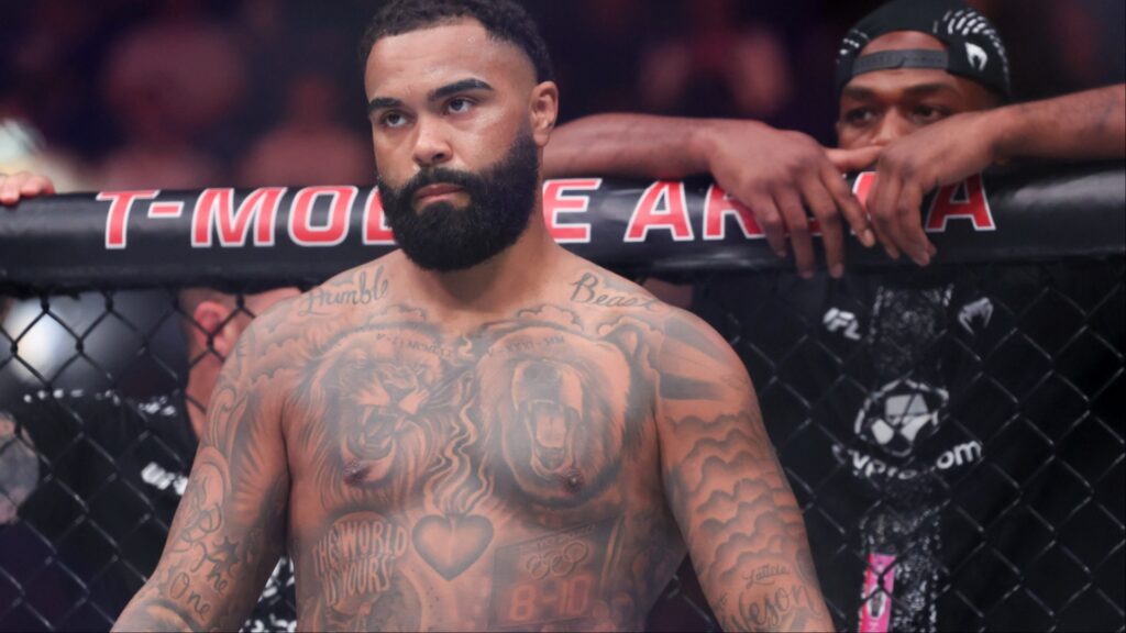Gable Steveson enters the Octagon at UFC 329