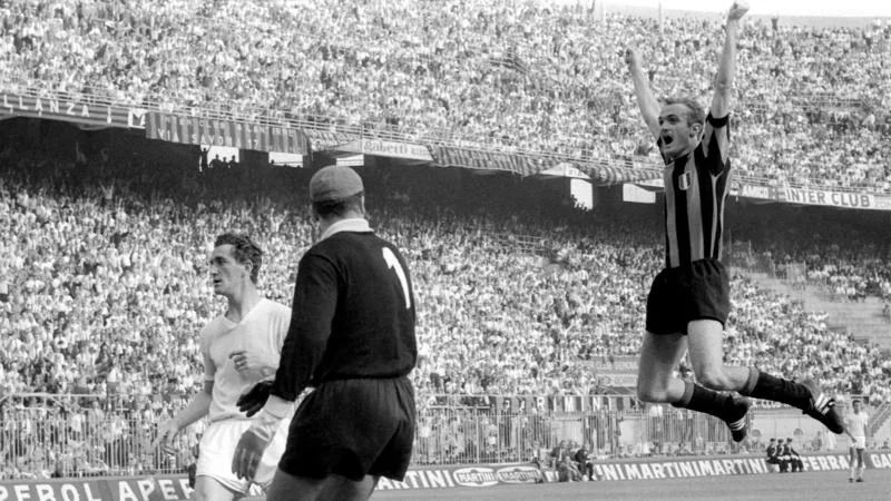 Mazzola: the legend of Sandro in 10 matches Inter Milan
