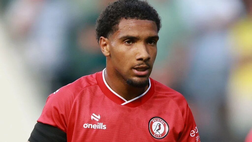 Morrison extends Bristol City stay until 2028 BBC