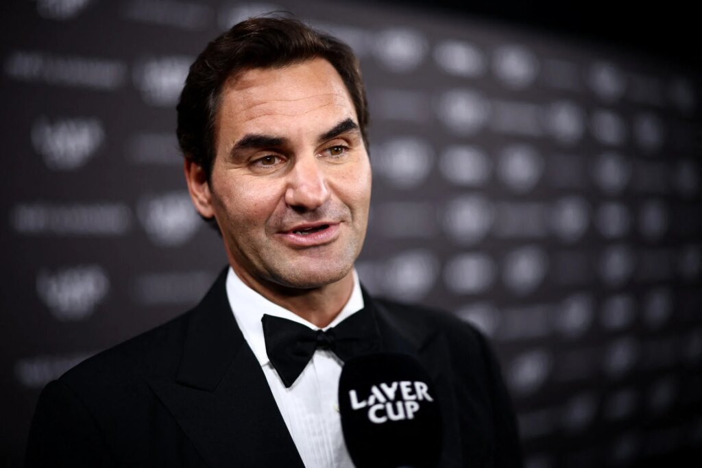 Roger Federer and Rod Laver react as Team Europe win the Laver Cup title Roger Federer and Rod Laver react as Team Europe win the Laver Cup title