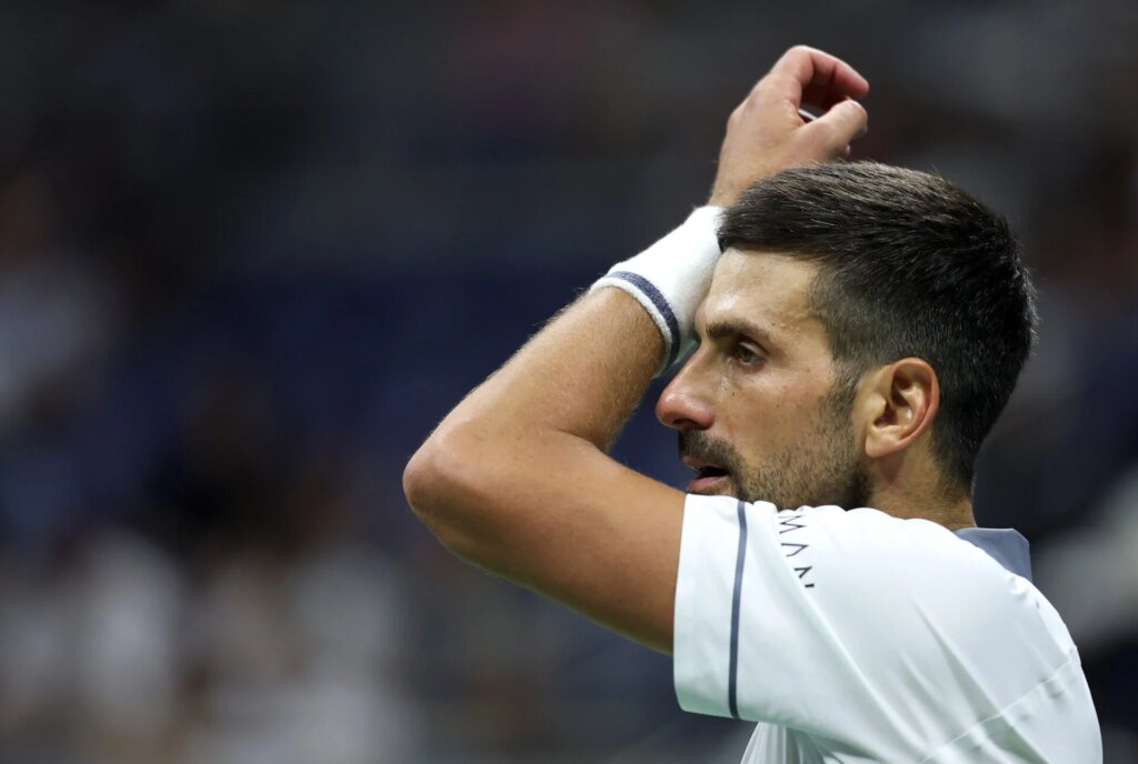 Tennis fans completely disagree with what Novak Djokovic has just said about Carlos Alcaraz’s play style Tennis fans completely disagree with what Novak Djokovic has just said about Carlos Alcaraz's play style