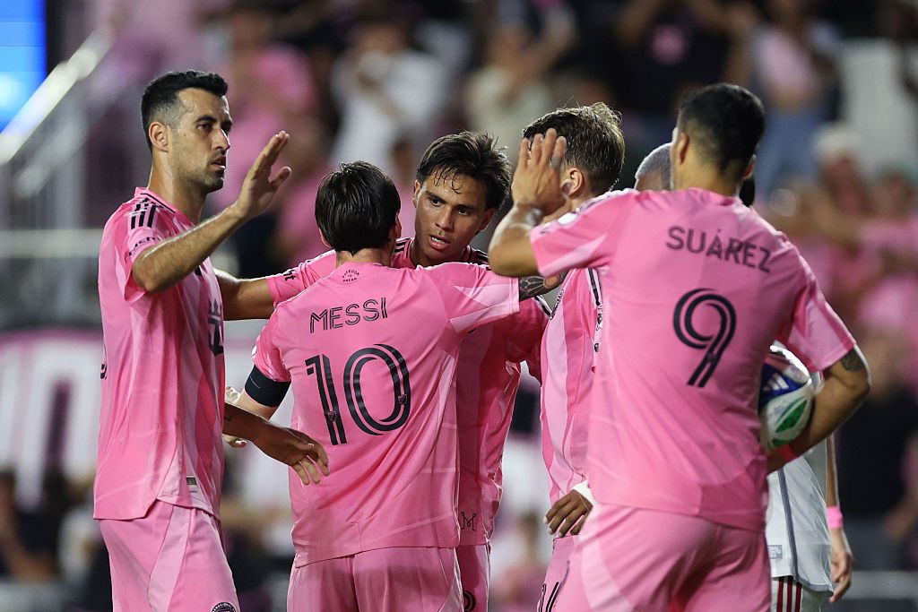 Which football leagues have open transfer windows? Lionel Messi #10 of Inter Miami CF celebrates with teammates after scoring the team's first goal. (Photo by Brennan Asplen/Getty Images)