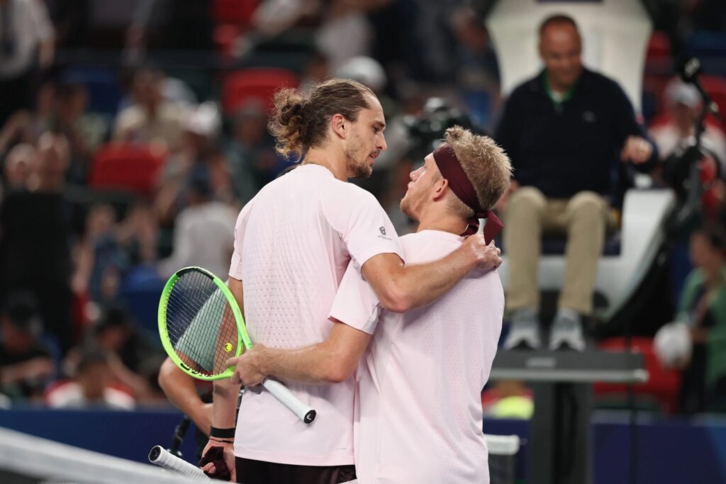 Alejandro Davidovich Fokina reacts immediately after defeating Alexander Zverev to reach the Shanghai Masters final