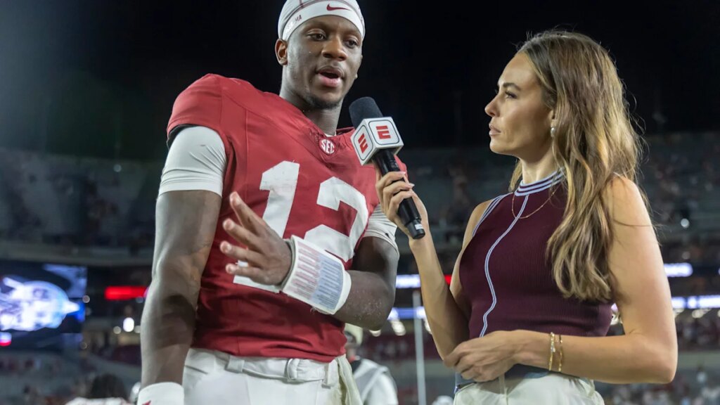 CFP and ESPN extend discussion of media rights for possible expansion from 12 to 24 playoff teams CFP and ESPN extend discussion of media rights for possible expansion from 12 to 24 playoff teams
