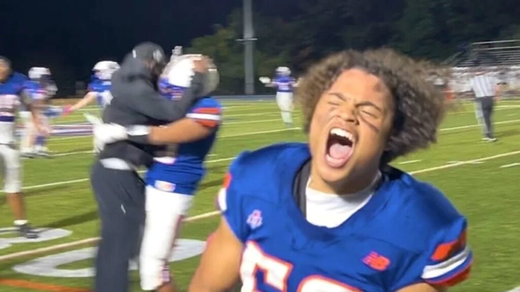 Danbury football beats No. 6 Staples for 1st time since 2014, gets signature FCIAC win CT Insider