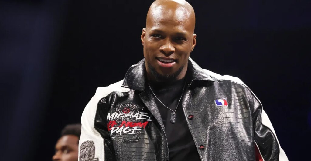 Michael Page signs multi-fight deal with Misfits Boxing following UFC departure Michael Page signs multi-fight deal with Misfits Boxing following UFC departure