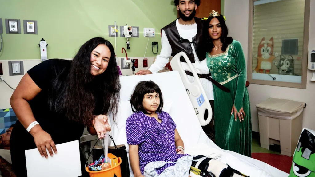 Spurs’ Julian Champagnie brings Halloween cheer to hospitalized children San Antonio Express-News